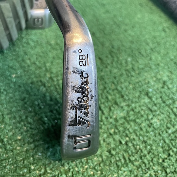 Titleist MS-209 Gold Regular Flex Standard Lie RH Iron Set 3-9 +PW - Picture 12 of 16